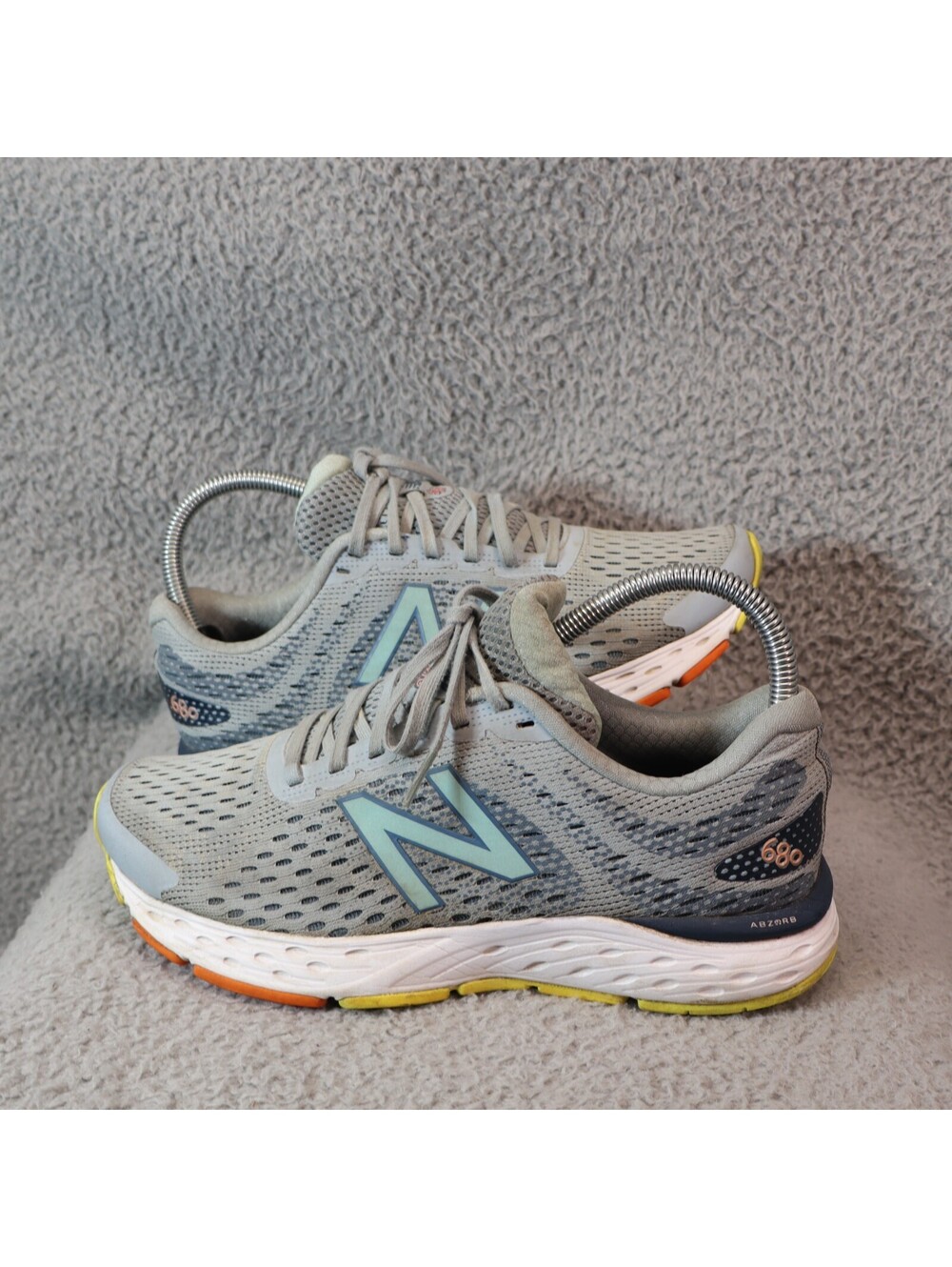 New Balance 680v6 Running Shoes Women sz 9.5 Mesh W680LA6
